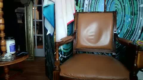 Snapshot of fellatioauto chatting on 01-19-25, 12:06 hungnsexy online show from 01-19-25, 12:06