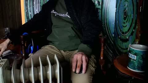 Snapshot of fellatioauto chatting on 01-21-25, 05:27 hungnsexy online show from 01-21-25, 05:27