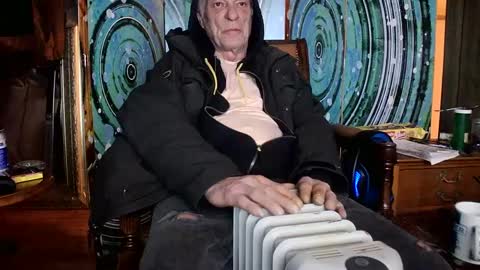 Snapshot of fellatioauto chatting on 01-22-25, 05:05 hungnsexy online show from 01-22-25, 05:05