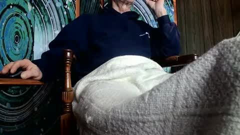 Snapshot of fellatioauto chatting on 02-03-25, 08:24 hungnsexy online show from 02-03-25, 08:24