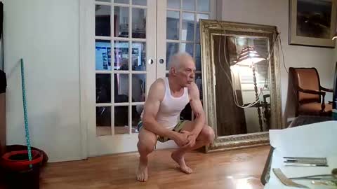 Snapshot of fellatioauto chatting on 03-03-25, 10:10 hungnsexy online show from 03-03-25, 10:10