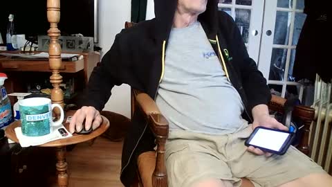 Snapshot of fellatioauto chatting on 03-05-25, 06:56 hungnsexy online show from 03-05-25, 06:56
