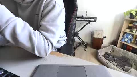 fem_alice_louis_dom online show from 04-08-26, 10:26