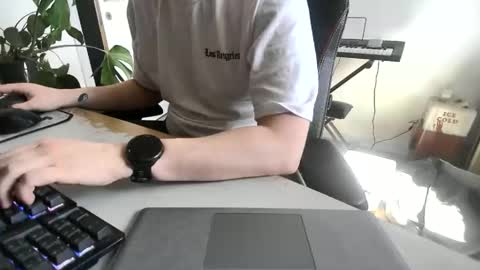 fem_alice_louis_dom online show from 04-23-26, 12:29