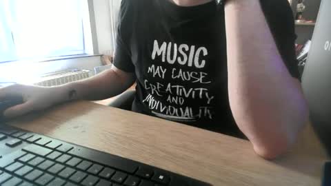 fem_alice_louis_dom online show from 06-18-26, 09:14