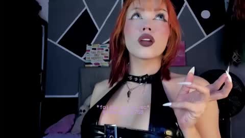 fem_boy6 online show from 11-28-25, 09:23