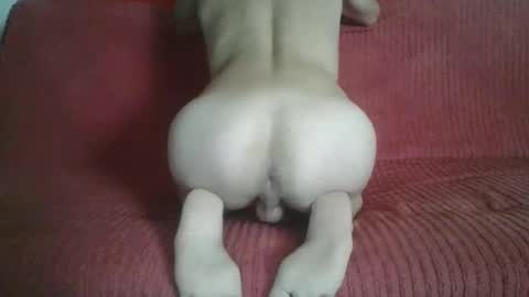 Snapshot of femboyhot28 chatting on 12-18-25, 09:15 femboyhot28 online show from 12-18-25, 09:15