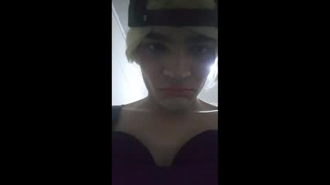 Snapshot of femboytop888 chatting on 05-11-26, 03:56 Femboytop888 online show from 05-11-26, 03:56