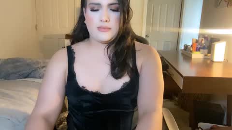 Snapshot of femgirl99 chatting on 01-24-25, 09:26 this is justice tricia a bigelow. she was fucking my husband tom girardi online show from 01-24-25, 09:26