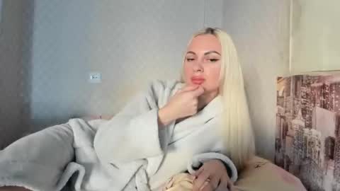 femida13 online show from 10-31-25, 12:06