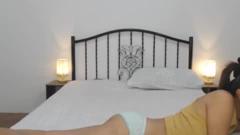 kaylee online show from 02-08-25, 05:51