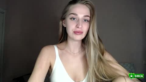 Femke online show from 05-31-26, 08:21