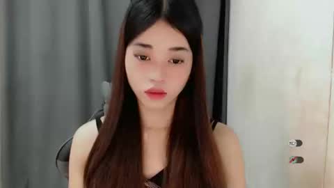 YOUR BEAUTIFUL ASIANFHEMY online show from 01-26-25, 06:37