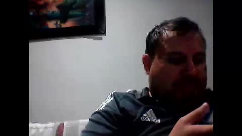 Snapshot of fenix802949 chatting on 01-07-26, 01:19 fenix802949 online show from 01-07-26, 01:19