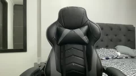 Fenix Golden17 ---- Every night after 2200 time Colombia online show from 11-16-25, 03:12