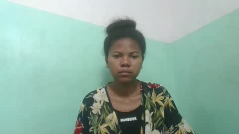 fenou122745 online show from 12-01-25, 04:39