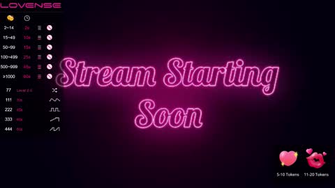 Snapshot of ferallberrys chatting on 10-01-25, 10:43 Milana online show from 10-01-25, 10:43