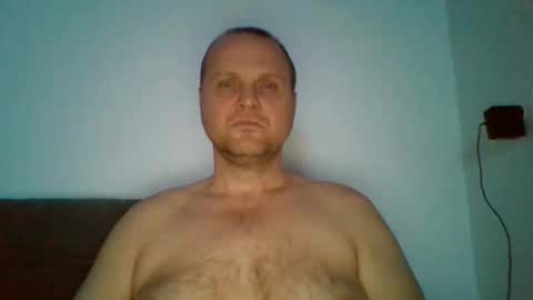 Snapshot of ferkooo111 chatting on 01-06-26, 03:32 Dorotheo online show from 01-06-26, 03:32