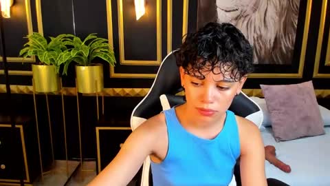 Snapshot of fernanda_indie chatting on 01-08-25, 10:48 F E R N A N D A online show from 01-08-25, 10:48