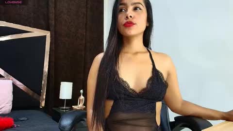 Fernandabrown s online show from 10-05-25, 10:18