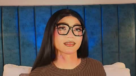 Snapshot of fernandafox_ chatting on 11-30-25, 03:43 fernanda online show from 11-30-25, 03:43