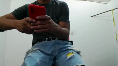 Snapshot of fernandez_latinblack chatting on 01-16-25, 06:14 fernandez_latinblack online show from 01-16-25, 06:14