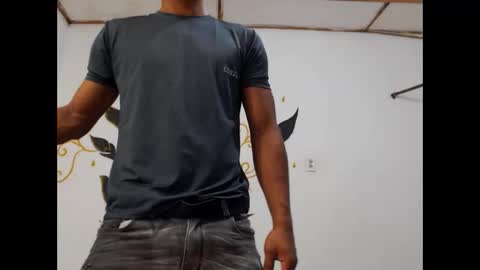 Snapshot of fernandez_latinblack chatting on 02-17-25, 03:31 fernandez_latinblack online show from 02-17-25, 03:31