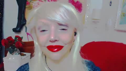 Snapshot of fetish_erotic_club chatting on 10-18-25, 10:10 pregnant hairyc2cbigboobs mature online show from 10-18-25, 10:10
