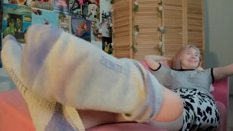 Rey online show from 12-04-24, 02:37