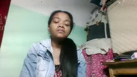 Snapshot of fetranialdy chatting on 10-20-25, 04:35 fetranialdy online show from 10-20-25, 04:35