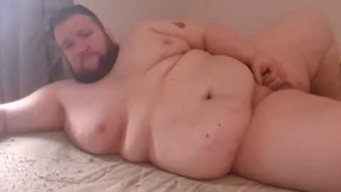 Snapshot of fettebifotze28h chatting on 09-13-25, 09:09 Cow Sow online show from 09-13-25, 09:09