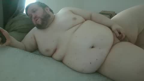 Snapshot of fettebifotze28h chatting on 03-08-26, 08:51 Cow Sow online show from 03-08-26, 08:51