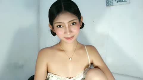 feyaaa online show from 04-23-26, 02:13