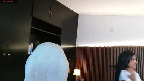 Freyja  online show from 02-14-26, 04:59