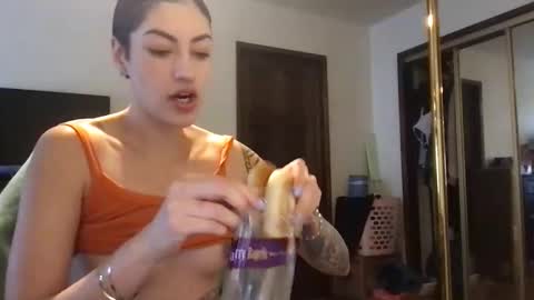 fgsammie online show from 10-28-25, 10:23