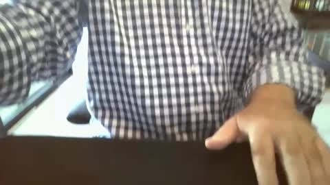 Snapshot of fhetzl chatting on 09-24-25, 08:56 fhetzl online show from 09-24-25, 08:56