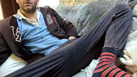 Snapshot of fidelio89 chatting on 02-20-25, 02:24 Fid online show from 02-20-25, 02:24