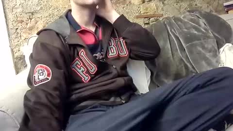 Snapshot of fidelio89 chatting on 03-08-25, 10:45 Fid online show from 03-08-25, 10:45