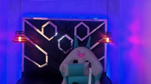   online show from 01-26-25, 03:36