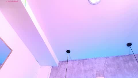   online show from 11-23-25, 12:27