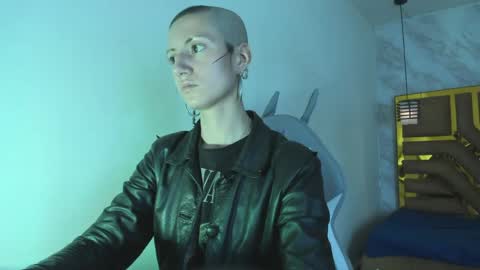   online show from 03-28-26, 03:33