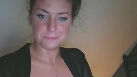 4 give me father  online show from 04-05-26, 05:15