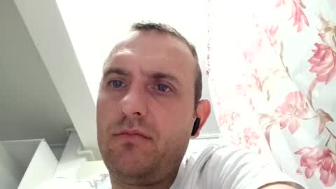 Nick online show from 10-30-25, 05:31