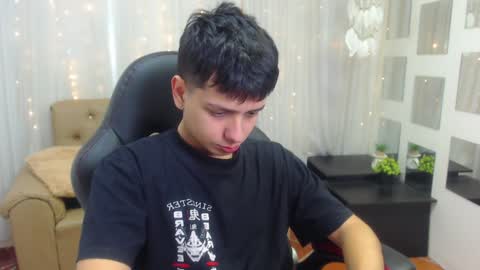 Snapshot of filipdaviex chatting on 12-14-24, 01:05 Filip David online show from 12-14-24, 01:05