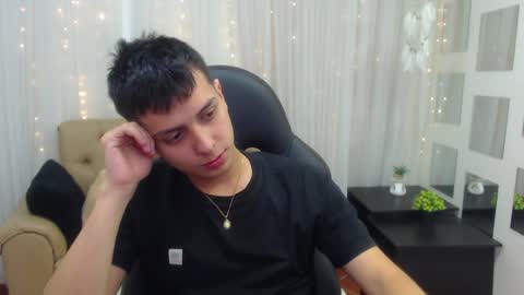 Snapshot of filipdaviex chatting on 12-22-24, 03:44 Filip David online show from 12-22-24, 03:44