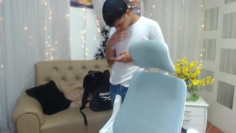 Snapshot of filipdaviex chatting on 02-14-25, 06:29 Filip David online show from 02-14-25, 06:29