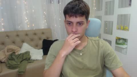Snapshot of filipdaviex chatting on 02-18-25, 03:32 Filip David online show from 02-18-25, 03:32