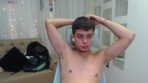 Snapshot of filipdaviex chatting on 02-21-25, 04:16 Filip David online show from 02-21-25, 04:16