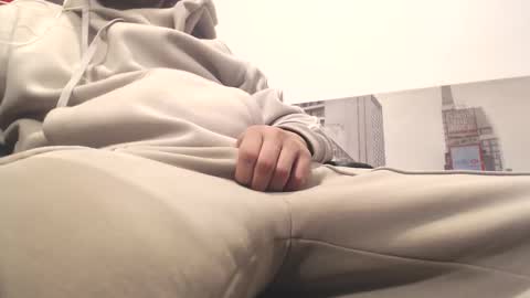 filouxx70 online show from 10-27-25, 08:24