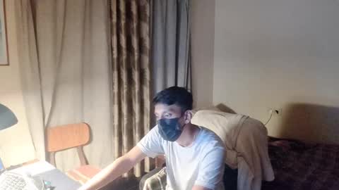 Snapshot of fin1904 chatting on 12-31-24, 01:19 fin1904 online show from 12-31-24, 01:19